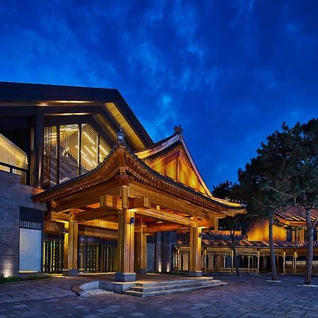 Jinshanling Great Wall Hotel Чэндэ Экстерьер фото