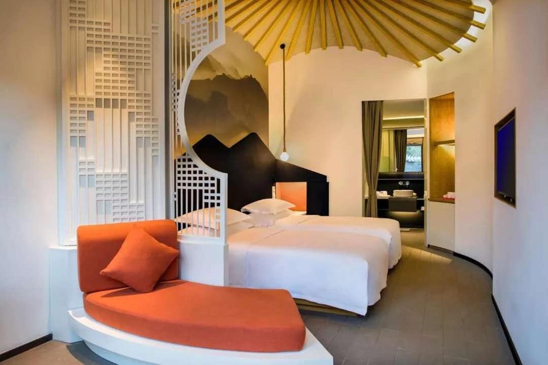 Jinshanling Great Wall Hotel Чэндэ Экстерьер фото