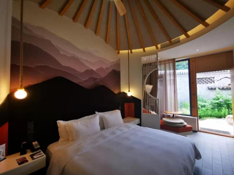 Jinshanling Great Wall Hotel Чэндэ Экстерьер фото