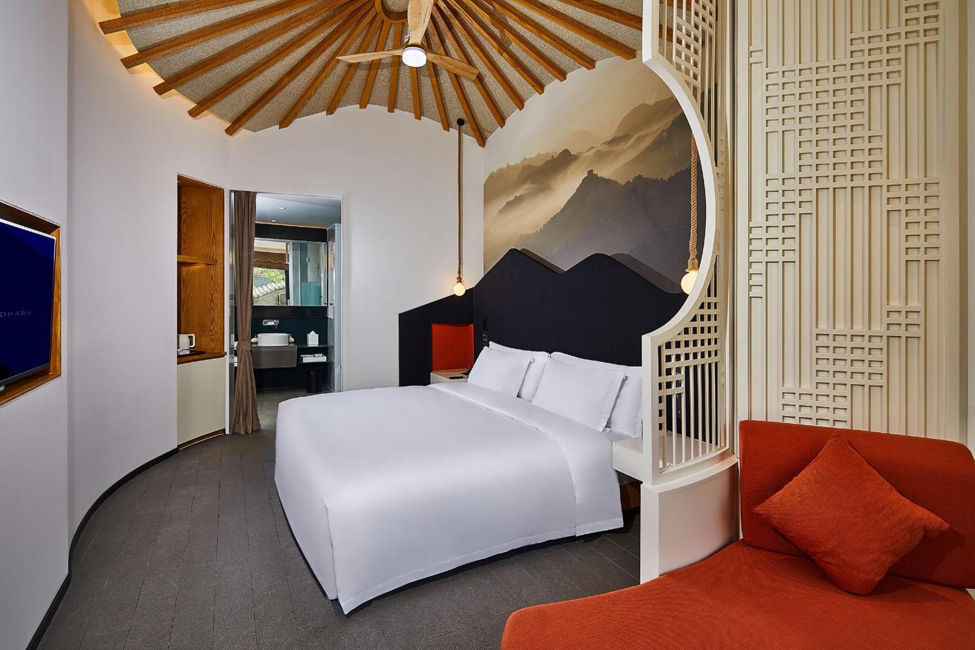 Jinshanling Great Wall Hotel Чэндэ Экстерьер фото